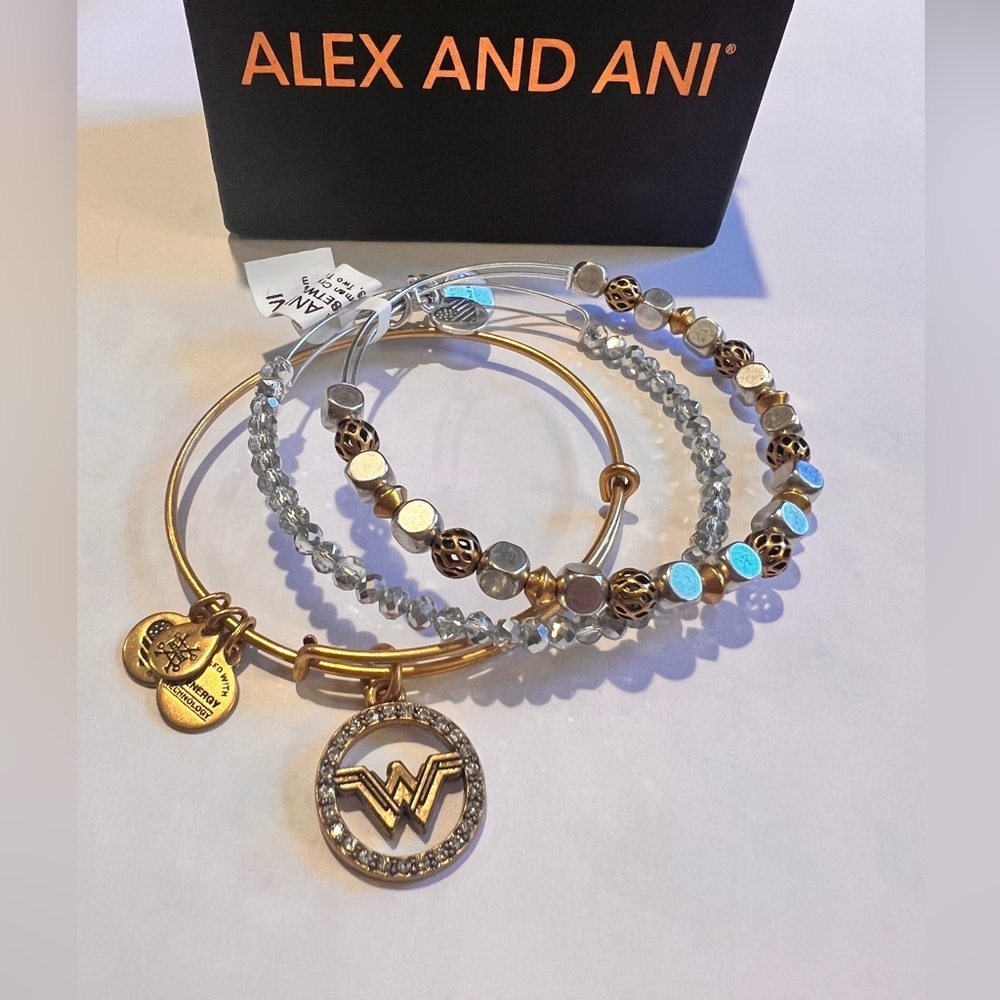Alex and Ani Wonder Woman Crystal Emblem Set of 3 two tone expandable bracelets - Picture 3 of 14